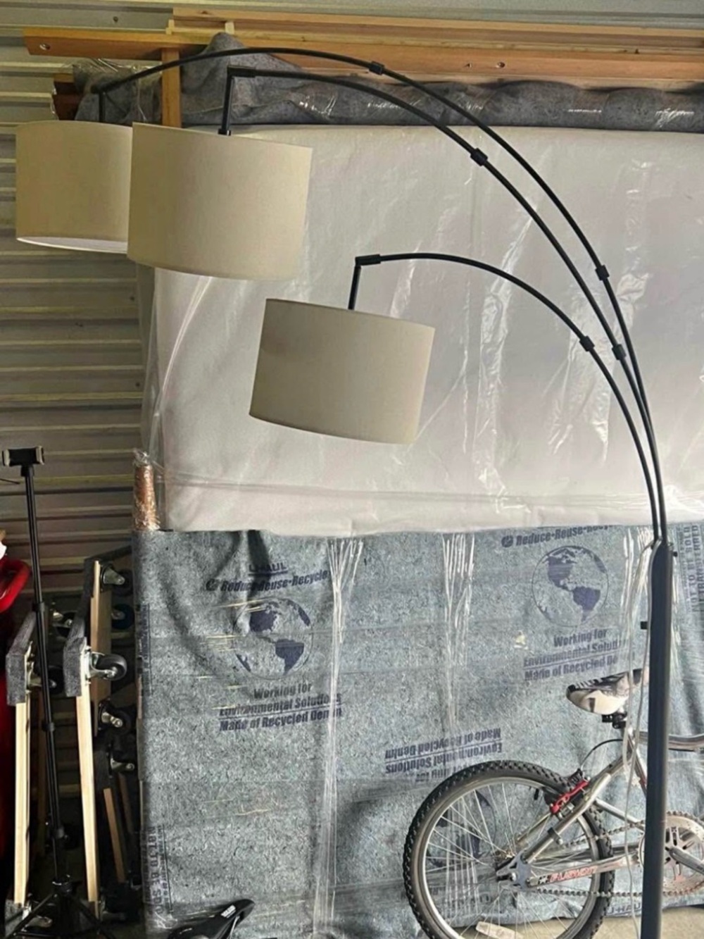 New 3-arms  Floor Lamp with Beige Drum Shades Unopened box